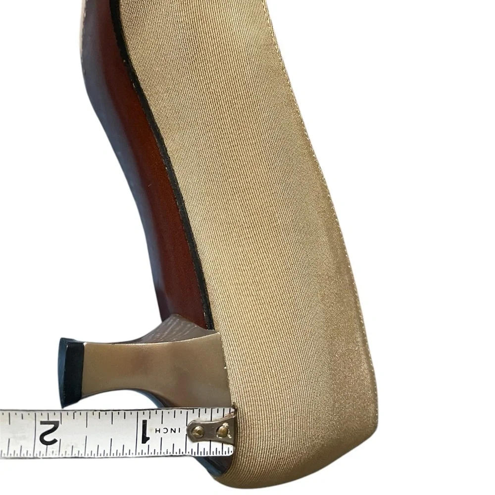 Stuart Weitzman beige Gold shimmer kitten Heels pointed toe pump